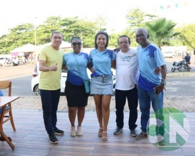 Foi dada a largada: Adesivação do candidato a prefeito Roberto Costa e do vice Emílio Carvalho