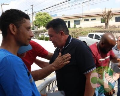 Edvan Brandão entrega uma Batedeira de Cereais 