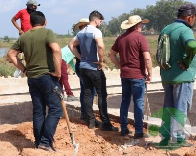Vistoria na construção da ponte de concreto que liga o bairro Novo Bacabal à Br 316
