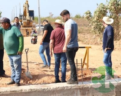 Vistoria na construção da ponte de concreto que liga o bairro Novo Bacabal à Br 316