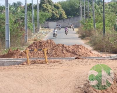 Vistoria na construção da ponte de concreto que liga o bairro Novo Bacabal à Br 316