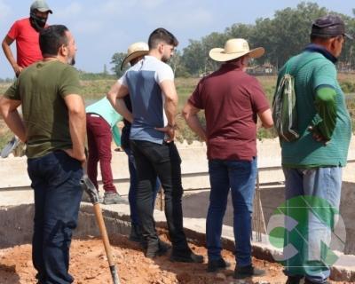 Vistoria na construção da ponte de concreto que liga o bairro Novo Bacabal à Br 316