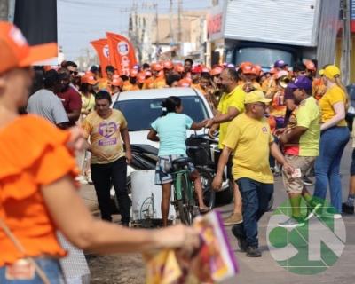 Roberto Costa visita os comerciantes de Bacabal 