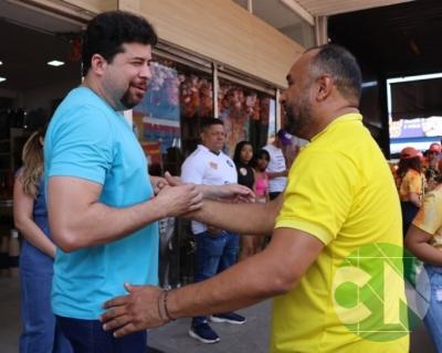 Roberto Costa visita os comerciantes de Bacabal 