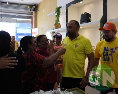 Roberto Costa visita os comerciantes de Bacabal 