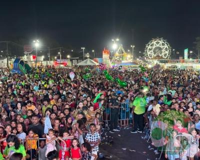 Festa das crianças  com o Tio Davi Brandão 